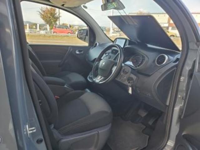 カングー パナシェ 地デジメモリーナビ(4枚目)