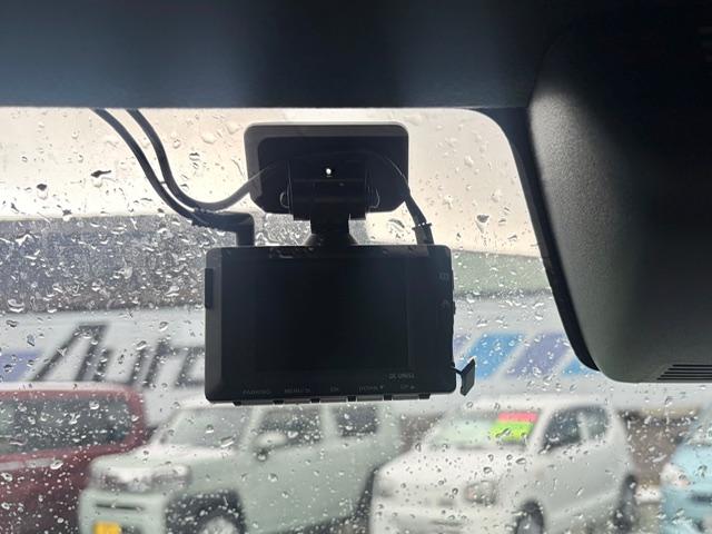 ピクシスメガ Ｇターボ　ＳＡＩＩＩ　地デジメモリーナビ　バックカメラ　ＥＴＣ（12枚目）