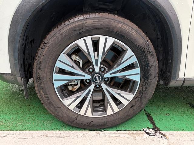 エクストレイル Ｓ　ｅ－４ＯＲＣＥ　メモリーナビＴＶ　バックカメラ　ＥＴＣ　２カメラドラレコ　エマージェンシーブレーキ　ＬＥＤヘッドライト（15枚目）