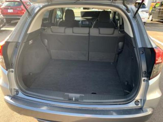 ヴェゼル ハイブリッドＸ・ホンダセンシング　メモリーナビＴＶ　バックカメラ　ＥＴＣ　シートヒーター　ホンダセンシング（10枚目）