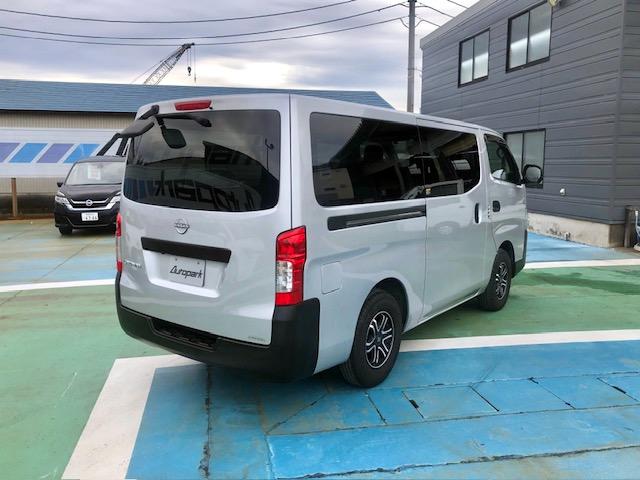 ＮＶ３５０キャラバンバン ロングＤＸターボ　４ＷＤ　ディーゼルターボ　６人乗り　エマージェンシーブレーキ　ドラレコ　スモークガラス（2枚目）