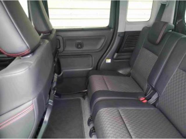 スペーシアカスタム ハイブリッドＸＳ　８インチナビＴＶ　全方位カメラ　ＥＴＣ　両側パワースライドドア（4枚目）