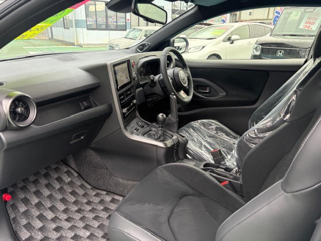 ＧＲヤリス ＲＺ　ハイパフォーマンス　クーリングＰＫＧ　縦引きサイドブレーキ（8枚目）