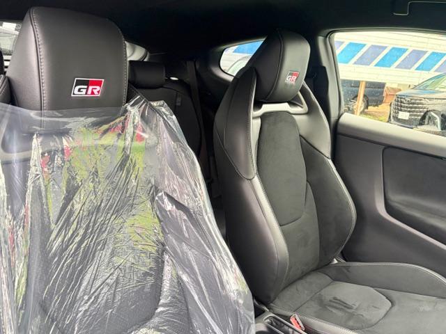 ＧＲヤリス ＲＺ　ハイパフォーマンス　クーリングＰＫＧ　縦引きサイドブレーキ（27枚目）