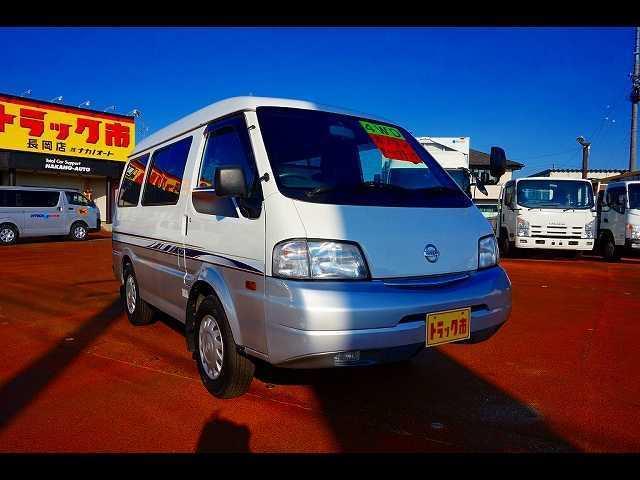 VX 0.9t 4WD 5人乗り 4ドア ガソリン(11枚目)