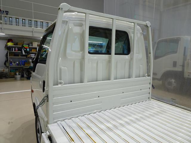 ボンゴトラック ＤＸ　ＤＸ　１ｔ　４ＷＤ（切替式）　ワイドロー　Ｗタイヤ　平ボデー　　三方開　スチールボディ　アオリ三方上部プロテクター付　リアアオリチェーン２個　ＳＲＳ　集中ドアロック　左ミラー電動角度調整（21枚目）