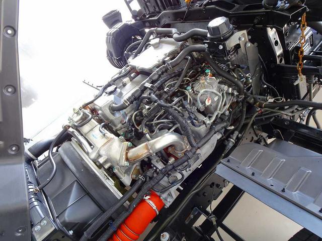 ヒノレンジャー 　３．６ｔ　標準ベッド付　アームロール　キャブバックステップ付　作業灯１個　集中ドアロック　左電格ミラー　ＥＴＣ２．０　坂道発進補助装置　フォグランプ　室内蛍光灯／カーテン（37枚目）