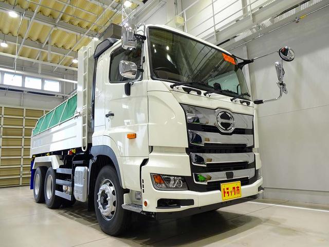 プロフィア 　９ｔ　３軸　２デフ　ダンプ　自動シート付　前立てプロテクターはしご／作業灯　左電格ミラー／ヒーター／左右電動角度調整　エアサスシート／肘掛け　Ｔ／Ｍリターダ　デフロック（2枚目）
