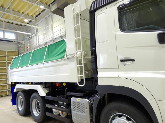 プロフィア 　９ｔ　３軸　２デフ　ダンプ　自動シート付　前立てプロテクターはしご／作業灯　左電格ミラー／ヒーター／左右電動角度調整　エアサスシート／肘掛け　Ｔ／Ｍリターダ　デフロック（25枚目）