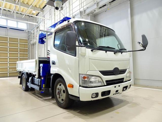 デュトロ セミロング全低床ターボ　２ｔ　４ＷＤ　ＦＪＬ　標準セミロング　タダノ４段クレーン付（2枚目）