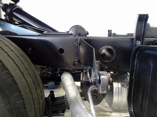 デュトロ 　３ｔ　４ナンバー　ＦＪＬ　強化ダンプ　三方開　集中ドアロック　フォグランプ　トラクションコントロール　電動パーキングブレーキ　室内ＬＥＤ灯（40枚目）