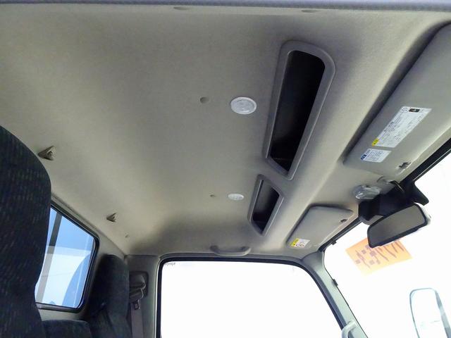 ダイナトラック フルジャストロー 2t 標準セミロング 平ボデー 総重量5t未満 三方開 左右かるがるゲート アオリ三方上部プロテクター付 リアアオリチェーン2個 電動パーキングブレーキ 車線逸脱警報装置 トラクションコントロール(16枚目)