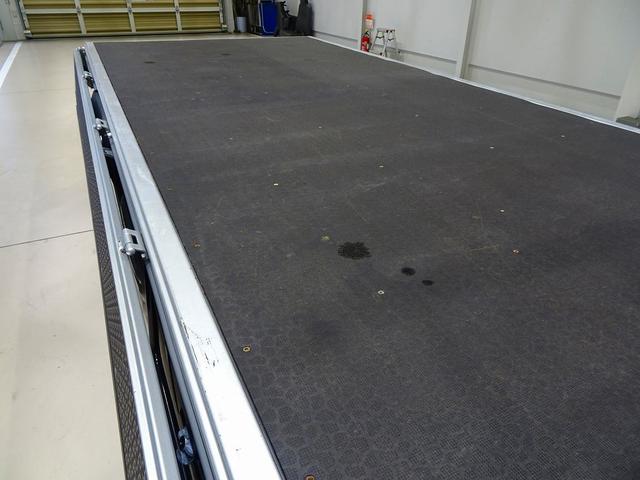 ダイナトラック フルジャストロー 2t 標準セミロング 平ボデー 総重量5t未満 三方開 左右かるがるゲート アオリ三方上部プロテクター付 リアアオリチェーン2個 電動パーキングブレーキ 車線逸脱警報装置 トラクションコントロール(30枚目)