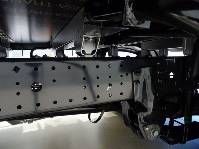 ダイナトラック フルジャストロー 2t 標準セミロング 平ボデー 総重量5t未満 三方開 左右かるがるゲート アオリ三方上部プロテクター付 リアアオリチェーン2個 電動パーキングブレーキ 車線逸脱警報装置 トラクションコントロール(39枚目)