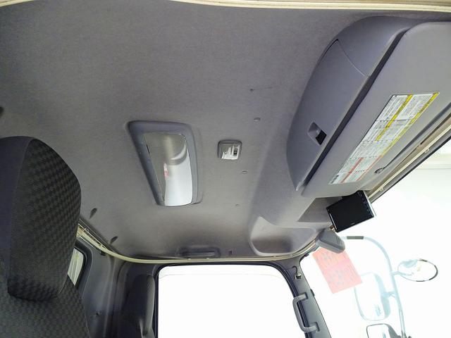 フォワード 　３．７５ｔ　標準ベッドレス　アルミアオリ　平ボデー　リアエアサス　三方開　左右セイコーラック　左右リア支柱脱着可　横ねた１５本　前立て鳥居鉄板張り／丸フック４個　左右床端ラッシングレールフック付（17枚目）