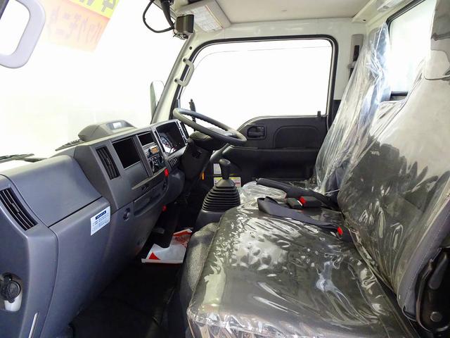 エルフトラック フルフラットロー 2t 4WD(切替式) 強化ダンプ 新明和/DR2-0110SY 三方開 手動コボレーン付(38cm) ルームミラー式バックモニター アドブルー 車線逸脱警報装置 トラクションコントロール(8枚目)