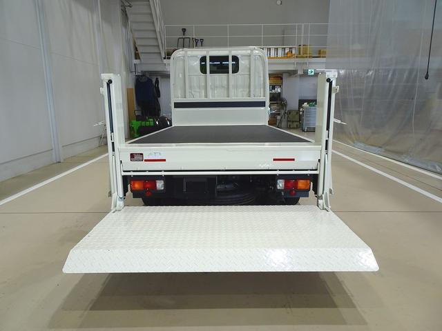 ダイナトラック フルジャストロー　１．３５ｔ　４ＷＤ　ＦＪＬ　Ｗタイヤ　垂直ＰＧ　６００ｋｇ付　長：８６ｃｍ／有効長：７４ｃｍ　幅：１５７ｃｍ　集中ドアロック　車線逸脱警報装置　トラクションコントロール　クリアランスソナー（27枚目）