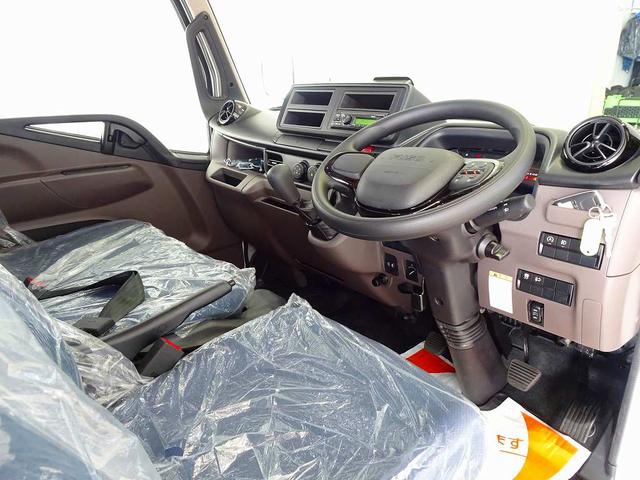 キャンター 全低床 2t 標準 Wキャブ/垂直PG600kg付 PG長:85cm/有効長:75cm 幅:157cm 左右リア支柱PGスイッチ 三方開 リアアオリチェーン2個(5枚目)