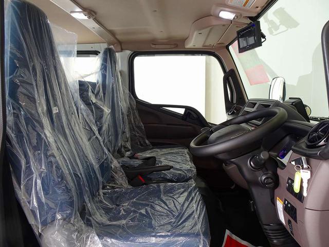 キャンター 全低床 2t 標準 Wキャブ/垂直PG600kg付 PG長:85cm/有効長:75cm 幅:157cm 左右リア支柱PGスイッチ 三方開 リアアオリチェーン2個(6枚目)