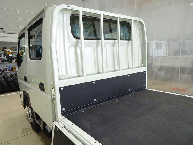 キャンター 全低床 2t 標準 Wキャブ/垂直PG600kg付 PG長:85cm/有効長:75cm 幅:157cm 左右リア支柱PGスイッチ 三方開 リアアオリチェーン2個(28枚目)