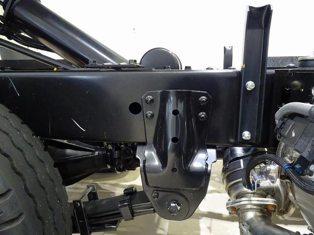 デュトロ 全低床 2t FJL 強化ダンプ 三方開 手動コボレーン付 集中ドアロック 左電格ミラー ルームミラー式バックモニター 車線逸脱警報装置 トラクションコントロール(48枚目)