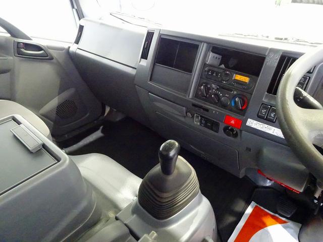 エルフトラック 高床　３．５ｔ　ワイドロング　タダノ４段　２．９ｔ吊りセルフクレーン付　Ｈ１３年製　ラジコン／フックイン付　三方開　床板アピトン張替え（２０ｍｍ）　リアブル積み加工　横ねた１９本／チャンネル増し８本（13枚目）