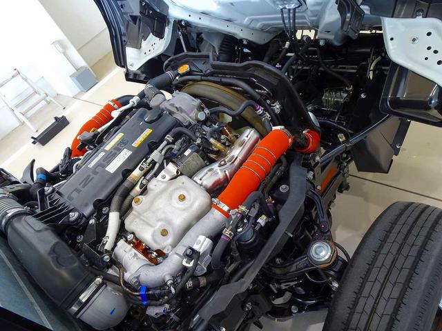 エルフトラック フルフラットロー 2t 標準 平ボデー 総重量5t未満 三方開 床鉄板張り 社外ナビ/バックカメラ連動/フルセグ/DVD ETC2.0 アドブルー 車線逸脱警報装置 フォグランプ トラクションコントロール(34枚目)