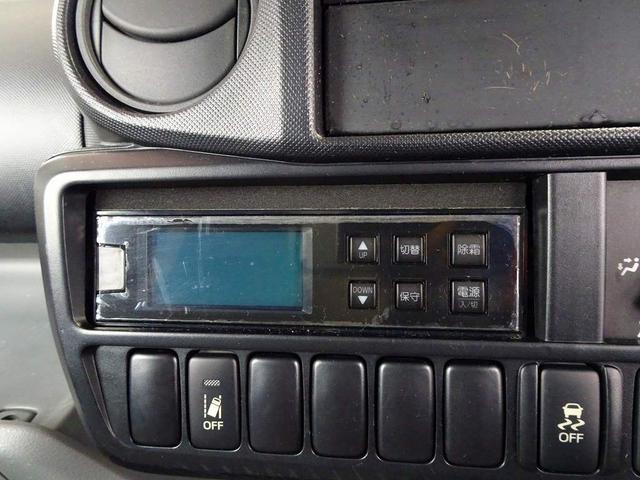 デュトロ 全低床 2t 標準 総重量5t未満 低温冷凍車 ±30度設定 -18度確認 リア観音扉/90度ストッパー付 床プラスチックすのこ付 左サイドスライドドア 水抜き穴前1対 荷室灯2個 仕切り扉付(脱着可)(12枚目)