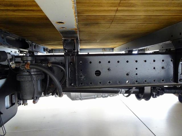 デュトロ 2t FJL ワイドロング 平ボデー 三方開 左右セイコーラック 埋め込みフック3対 集中ドアロック 左電格ミラー ETC アイドリングストップ トラクションコントロール(34枚目)