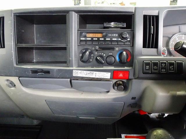 エルフトラック フルフラットローダンプ 2t Lゲートダンプ リア一方開 自動シート付(48cm) 前立てプロテクターアングル補強加工 左電各ミラー トラクションコントロール(10枚目)