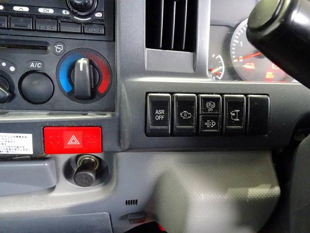 エルフトラック フルフラットローダンプ 2t Lゲートダンプ リア一方開 自動シート付(48cm) 前立てプロテクターアングル補強加工 左電各ミラー トラクションコントロール(11枚目)