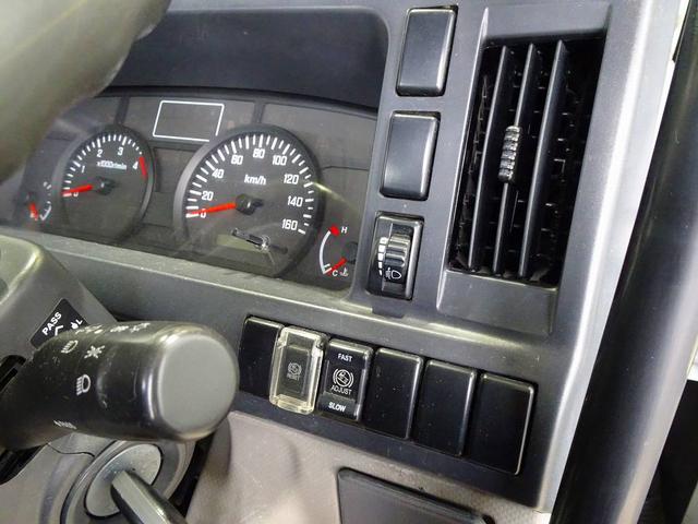 エルフトラック フルフラットローダンプ 2t Lゲートダンプ リア一方開 自動シート付(48cm) 前立てプロテクターアングル補強加工 左電各ミラー トラクションコントロール(16枚目)