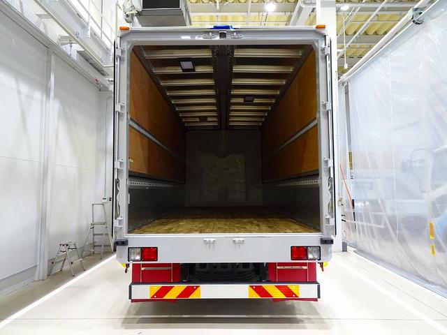 フォワード 7.3t 増トン ワイドベッド付 アルミウイング リアエアサス リア観音扉 セイコーラック 床フック5対 ラッシング2段 荷室LED灯 左電格ミラー/ヒーター エアサスシート/肘掛け(25枚目)