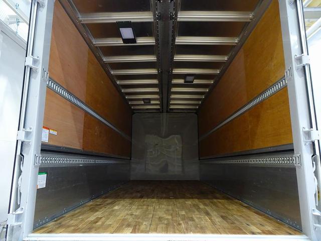 フォワード 7.3t 増トン ワイドベッド付 アルミウイング リアエアサス リア観音扉 セイコーラック 床フック5対 ラッシング2段 荷室LED灯 左電格ミラー/ヒーター エアサスシート/肘掛け(26枚目)