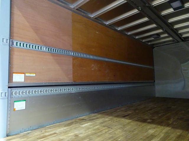 フォワード 7.3t 増トン ワイドベッド付 アルミウイング リアエアサス リア観音扉 セイコーラック 床フック5対 ラッシング2段 荷室LED灯 左電格ミラー/ヒーター エアサスシート/肘掛け(29枚目)