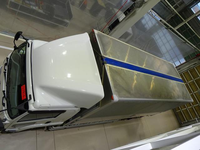 フォワード 7.3t 増トン ワイドベッド付 アルミウイング リアエアサス リア観音扉 セイコーラック 床フック5対 ラッシング2段 荷室LED灯 左電格ミラー/ヒーター エアサスシート/肘掛け(38枚目)