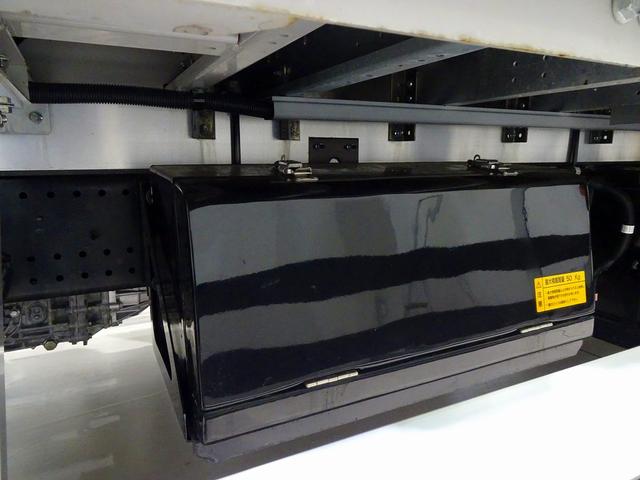 フォワード 7.3t 増トン ワイドベッド付 アルミウイング リアエアサス リア観音扉 セイコーラック 床フック5対 ラッシング2段 荷室LED灯 左電格ミラー/ヒーター エアサスシート/肘掛け(43枚目)