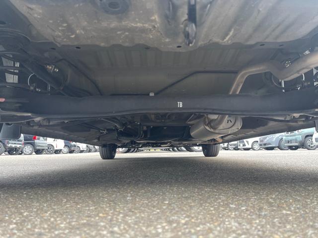 N-BOX G 両側スライドドア ナビTV バックカメラ ETC クリアランスソナー レーンキープアシスト クルーズコントロール オートマチックハイビーム プッシュスタート アイドリングストップ 横滑り防止 盗難防止(16枚目)