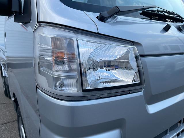 ハイゼットトラック スタンダード 3方開 4WD CVT 衝突被害軽減ブレーキ FM/AMラジオ 横滑り防止 アイドリングストップ クリアランスソナー エアコン ライトレベライザー オートマチックハイビーム レーンキープアシスト(6枚目)