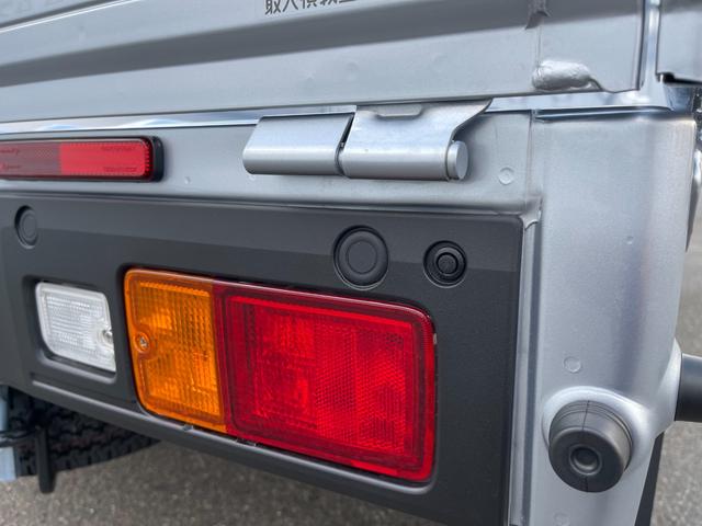 ハイゼットトラック スタンダード 3方開 4WD CVT 衝突被害軽減ブレーキ FM/AMラジオ 横滑り防止 アイドリングストップ クリアランスソナー エアコン ライトレベライザー オートマチックハイビーム レーンキープアシスト(27枚目)