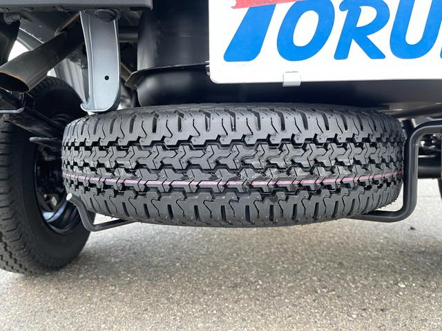 ハイゼットトラック スタンダード 3方開 4WD CVT 衝突被害軽減ブレーキ FM/AMラジオ 横滑り防止 アイドリングストップ クリアランスソナー エアコン ライトレベライザー オートマチックハイビーム レーンキープアシスト(29枚目)