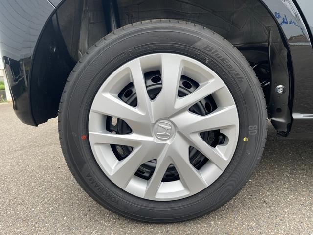 N-BOX ベースグレード 4WD 衝突被害軽減ブレーキ 左側電動スライドドア バックカメラ クリアランスソナー レーンアシスト シートヒーター スマートキー オートマチックハイビーム アイドリングストップ 盗難防止 横滑り防止(14枚目)