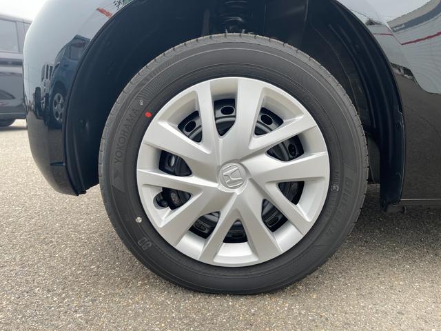 N-BOX ベースグレード 4WD 衝突被害軽減ブレーキ 左側電動スライドドア バックカメラ クリアランスソナー レーンアシスト シートヒーター スマートキー オートマチックハイビーム アイドリングストップ 盗難防止 横滑り防止(15枚目)