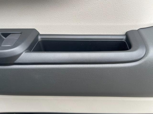 N-BOX ベースグレード 4WD 衝突被害軽減ブレーキ 左側電動スライドドア バックカメラ クリアランスソナー レーンアシスト シートヒーター スマートキー オートマチックハイビーム アイドリングストップ 盗難防止 横滑り防止(51枚目)