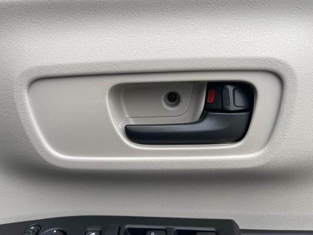 N-BOX ベースグレード 4WD 衝突被害軽減ブレーキ 左側電動スライドドア バックカメラ クリアランスソナー レーンアシスト シートヒーター スマートキー オートマチックハイビーム アイドリングストップ 盗難防止 横滑り防止(53枚目)