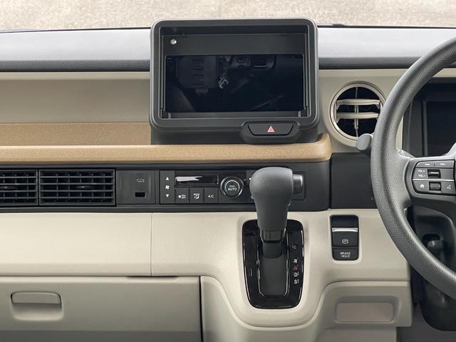 N-BOX ベースグレード 4WD 衝突被害軽減ブレーキ 左側電動スライドドア バックカメラ クリアランスソナー レーンアシスト シートヒーター スマートキー オートマチックハイビーム アイドリングストップ 盗難防止 横滑り防止(64枚目)