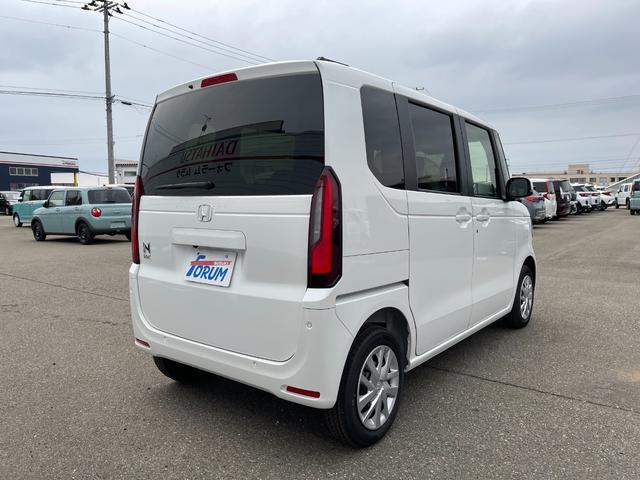 N-BOX ベースグレード 4WD 衝突被害軽減ブレーキ 左側電動スライドドア バックカメラ クリアランスソナー レーンアシスト シートヒーター スマートキー オートマチックハイビーム アイドリングストップ 盗難防止 横滑り防止(12枚目)