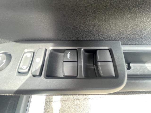 Ｎ－ＢＯＸカスタム ベースグレード　４ＷＤ　左側電動スライドドア　バックカメラ　クリアランスソナー　レーンアシスト　シートヒーター　オートマチックハイビーム　盗難防止　横滑り防止　アイドリングストップ　アダプティブクルーズコントロール（53枚目）