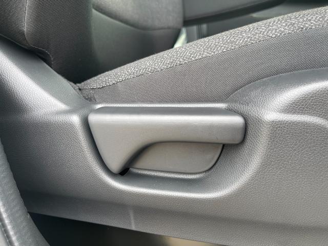 Ｎ－ＢＯＸカスタム ベースグレード　４ＷＤ　左側電動スライドドア　バックカメラ　クリアランスソナー　レーンアシスト　シートヒーター　オートマチックハイビーム　盗難防止　横滑り防止　アイドリングストップ　アダプティブクルーズコントロール（57枚目）