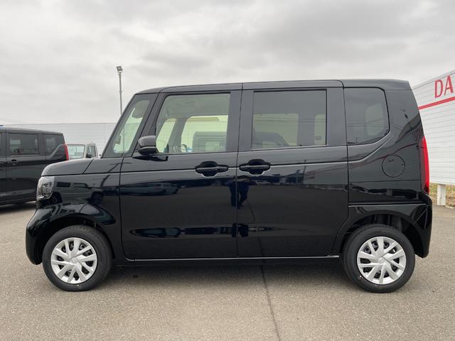 N-BOX 4WD コンフォートパッケージ 左側電動スライドドア バックカメラ レーンアシスト クリアランスソナー シートヒーター オートマチックハイビーム 横滑り防止 盗難防止 アイドリングストップ(6枚目)